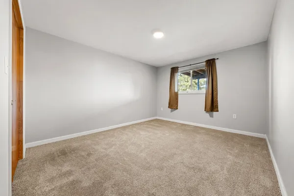 $389,000 | 147 Lindsey Street, Tekoa, WA 99033