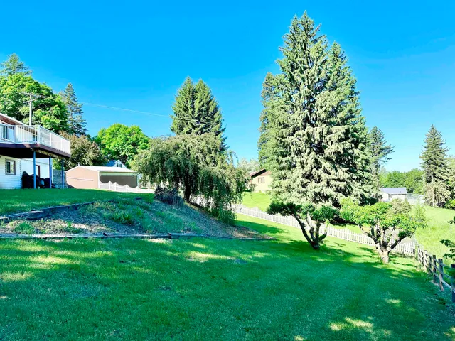 $389,000 | 147 Lindsey Street, Tekoa, WA 99033