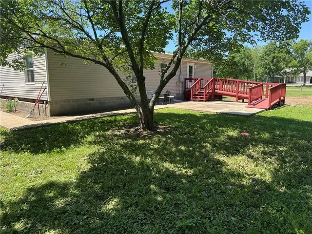$180,000 | 110 2nd Street, Mound Valley, KS 67354