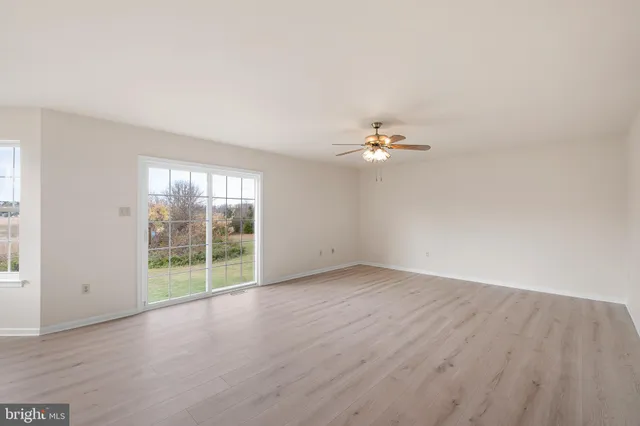 $579,900 | 229 West Old Squaw Road, Middletown, DE 19709