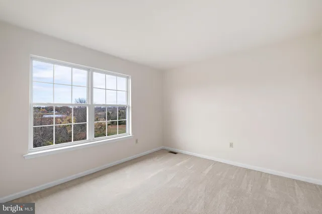 $579,900 | 229 West Old Squaw Road, Middletown, DE 19709