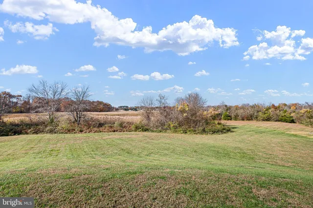 $579,900 | 229 West Old Squaw Road, Middletown, DE 19709