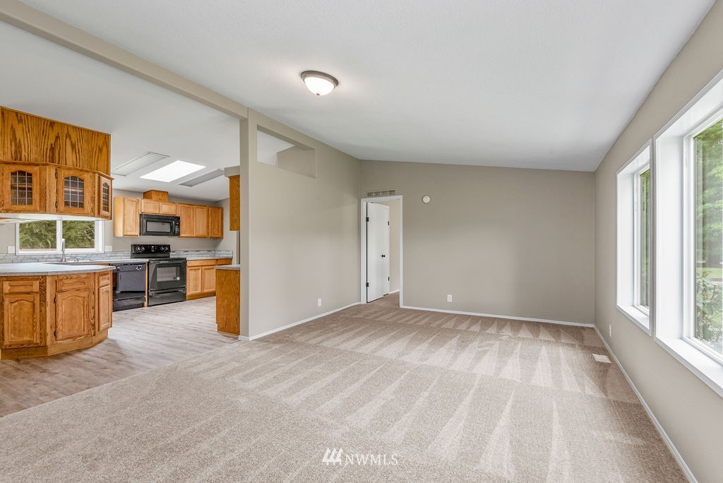 939 Fall Creek Road Longview, WA 98632 - Photo 8 of 30