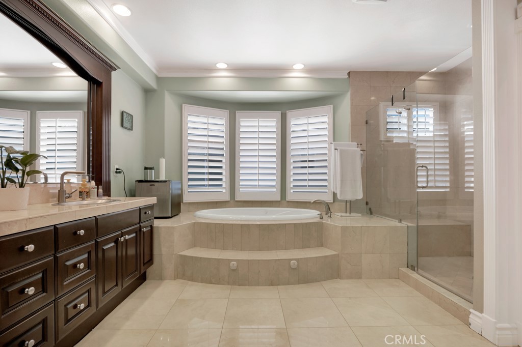 20333 Vía Cellini Porter Ranch, CA 91326 - Photo 48 of 66