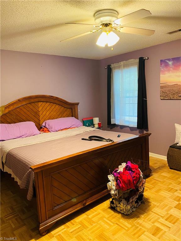 5807 Running Ridge Road Greensboro, NC 27407 - Photo 17 of 20 Gallery Image 17