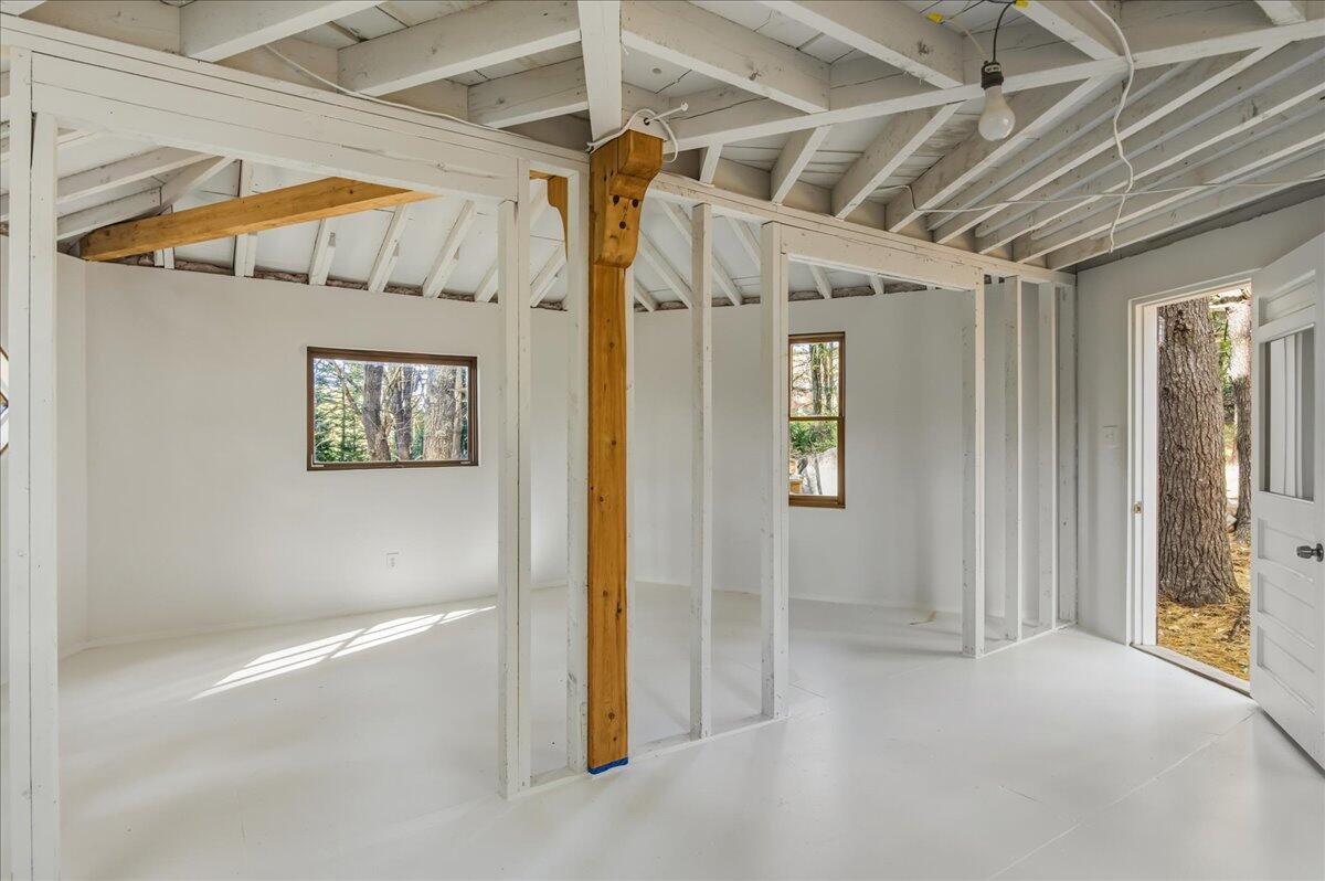 590 Range Road, Unit 2 Blue Hill, ME 04614 - Photo 7 of 30 18-580 Range Rd (3 of 21)