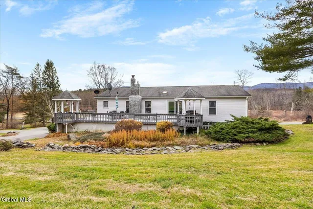 $525,000 | 858 Stone Bridge Road, Durham, NY 12423