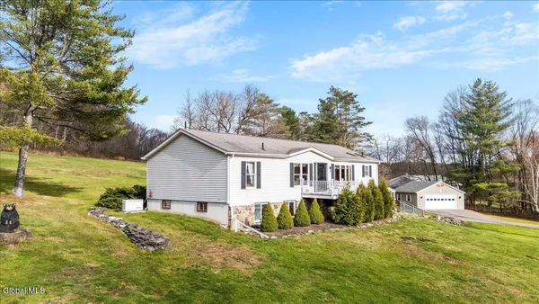 $525,000 | 858 Stone Bridge Road, Durham, NY 12423