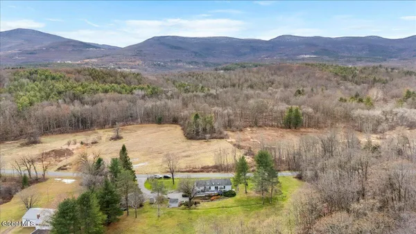 $525,000 | 858 Stone Bridge Road, Durham, NY 12423