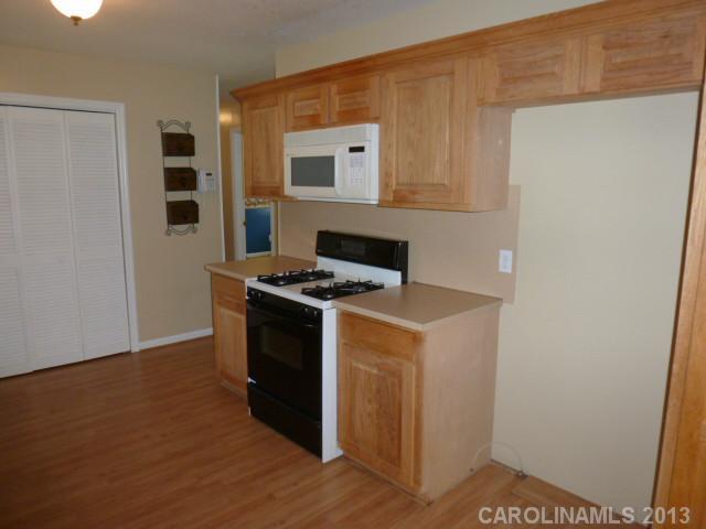 961 High Lane Lancaster, SC 29720 - Photo 4 of 15 Gallery Image 4