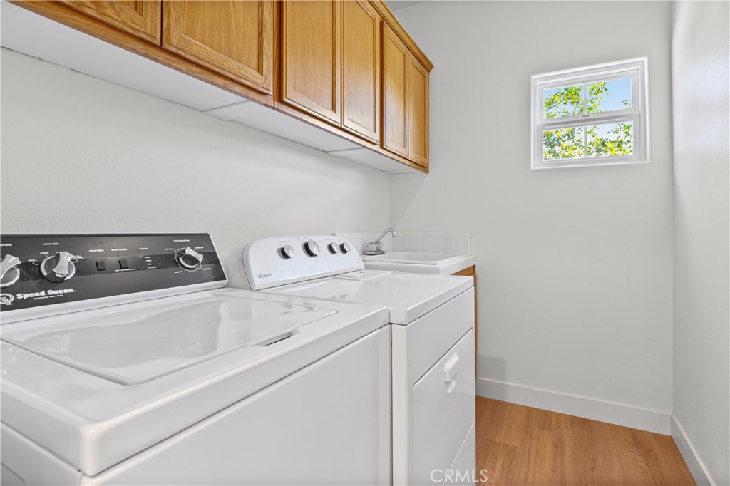 924 Riata Court Paso Robles, CA 93446 - Photo 33 of 46 Separate Laundry Room