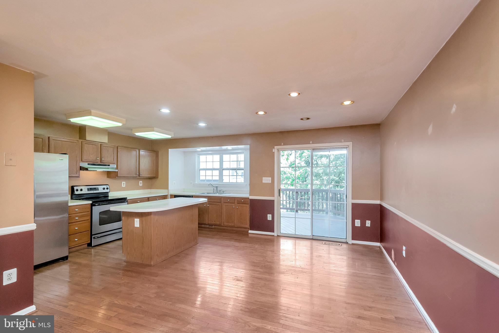 9222 McCarty Road Lorton, VA 22079 - Photo 14 of 43 Gallery Image 14