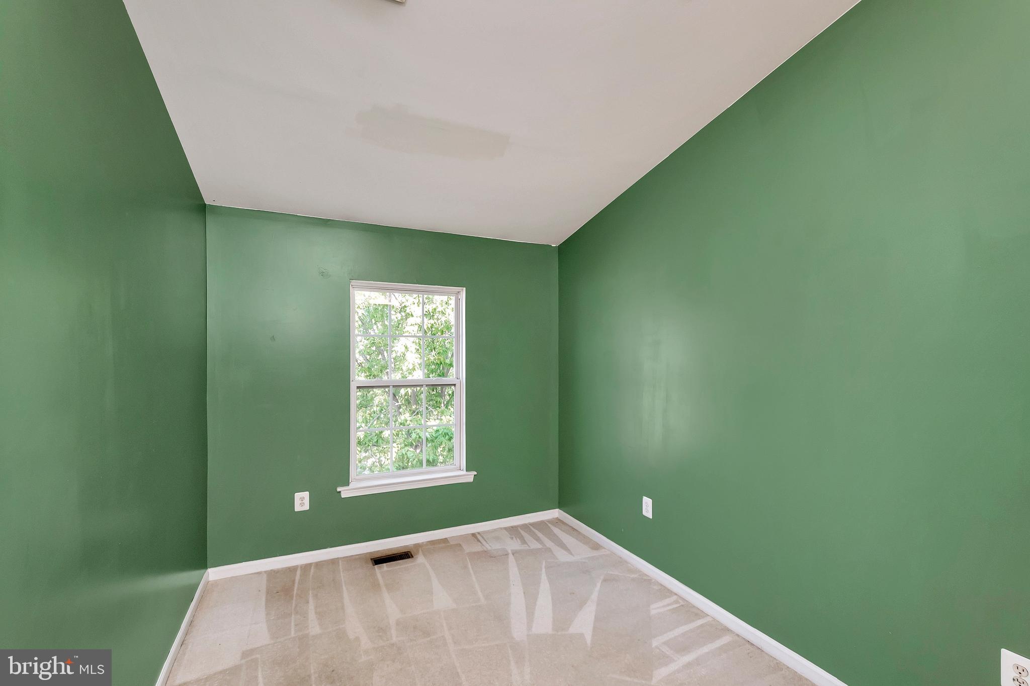 9222 McCarty Road Lorton, VA 22079 - Photo 28 of 43 Gallery Image 28