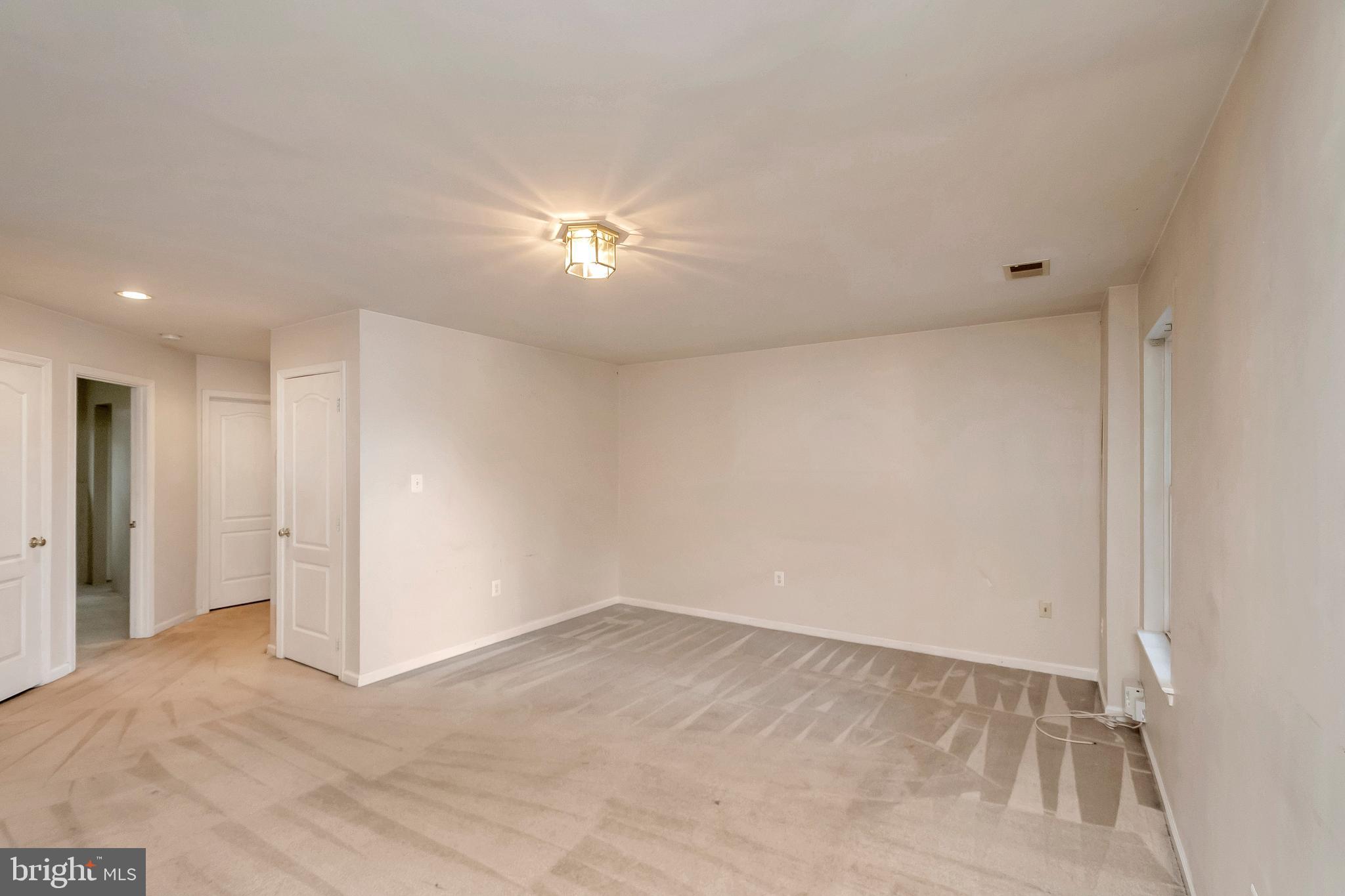 9222 McCarty Road Lorton, VA 22079 - Photo 34 of 43 Gallery Image 34