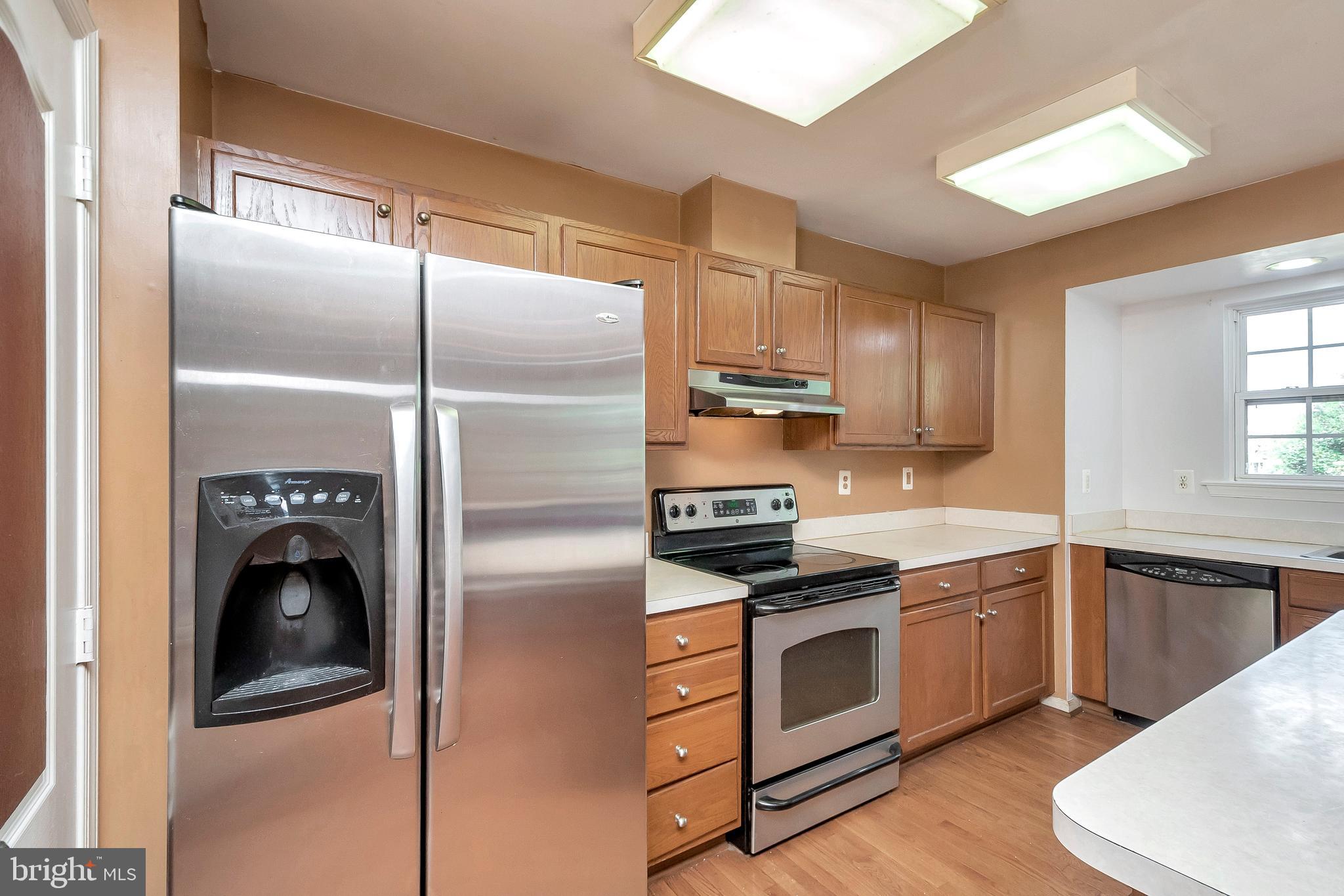 9222 McCarty Road Lorton, VA 22079 - Photo 5 of 43 Gallery Image 5