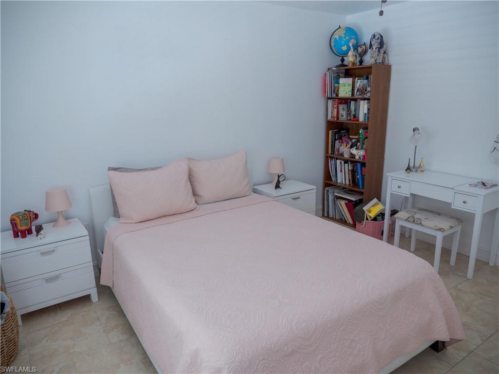 391 9th Street Southwest Naples, FL 34117 - Photo 21 of 31 Gallery Image 21