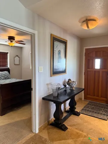 $2,250 | 901 Madrona Drive, Unit B, New Braunfels, TX 78132
