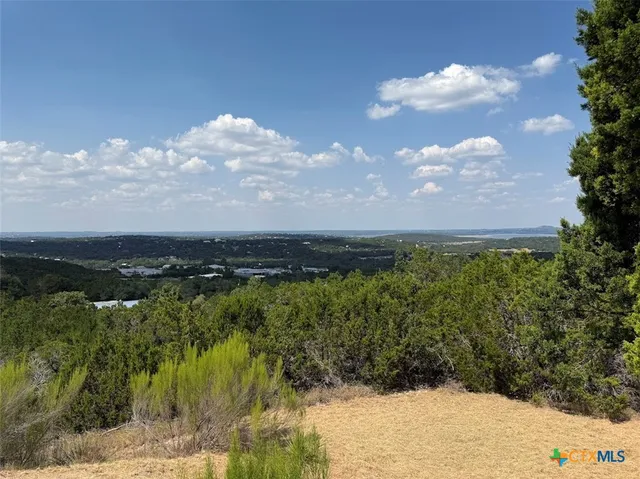 $2,250 | 901 Madrona Drive, Unit B, New Braunfels, TX 78132