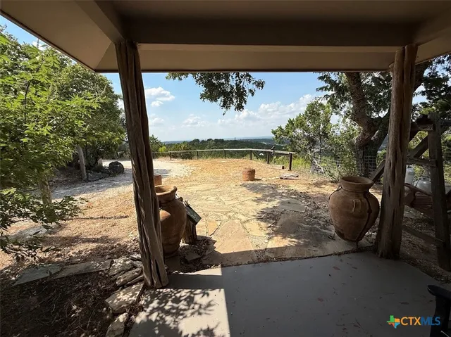 $2,250 | 901 Madrona Drive, Unit B, New Braunfels, TX 78132