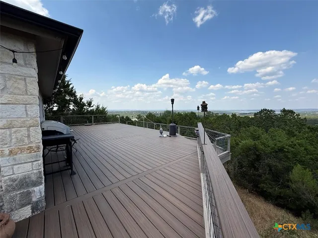 $2,250 | 901 Madrona Drive, Unit B, New Braunfels, TX 78132