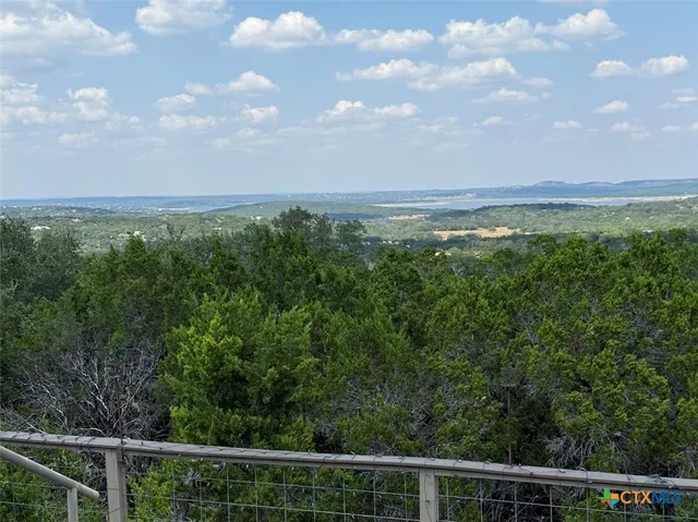 $2,250 | 901 Madrona Drive, Unit B, New Braunfels, TX 78132