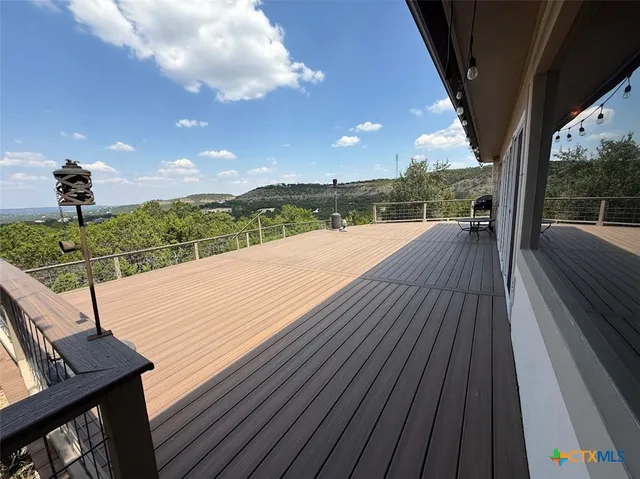 $2,250 | 901 Madrona Drive, Unit B, New Braunfels, TX 78132