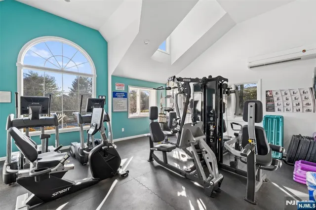 $5,500 | 90 Fisher Road, Mahwah, NJ 07430