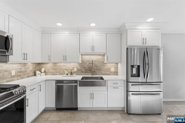 $5,500 | 90 Fisher Road, Mahwah, NJ 07430