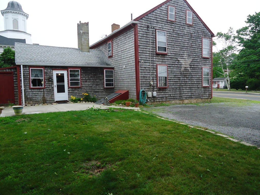 5 Fairhaven Road Mattapoisett, MA 02739 - Photo 3 of 20 Gallery Image 3