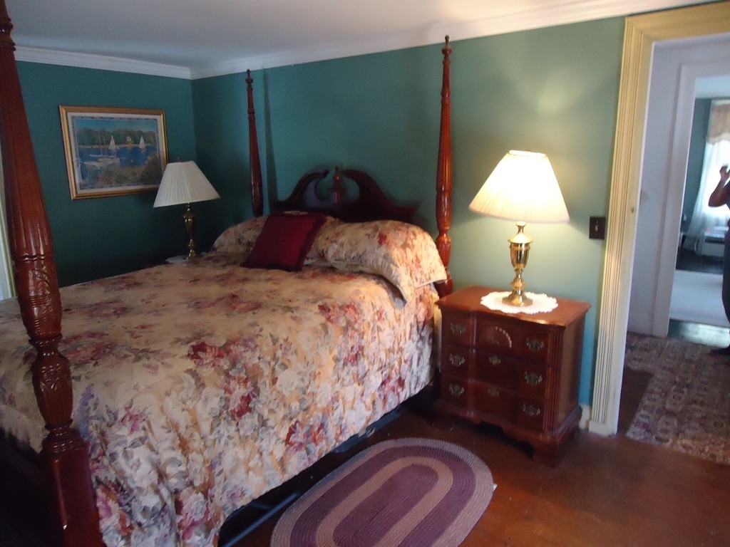 5 Fairhaven Road Mattapoisett, MA 02739 - Photo 10 of 20 Gallery Image 10