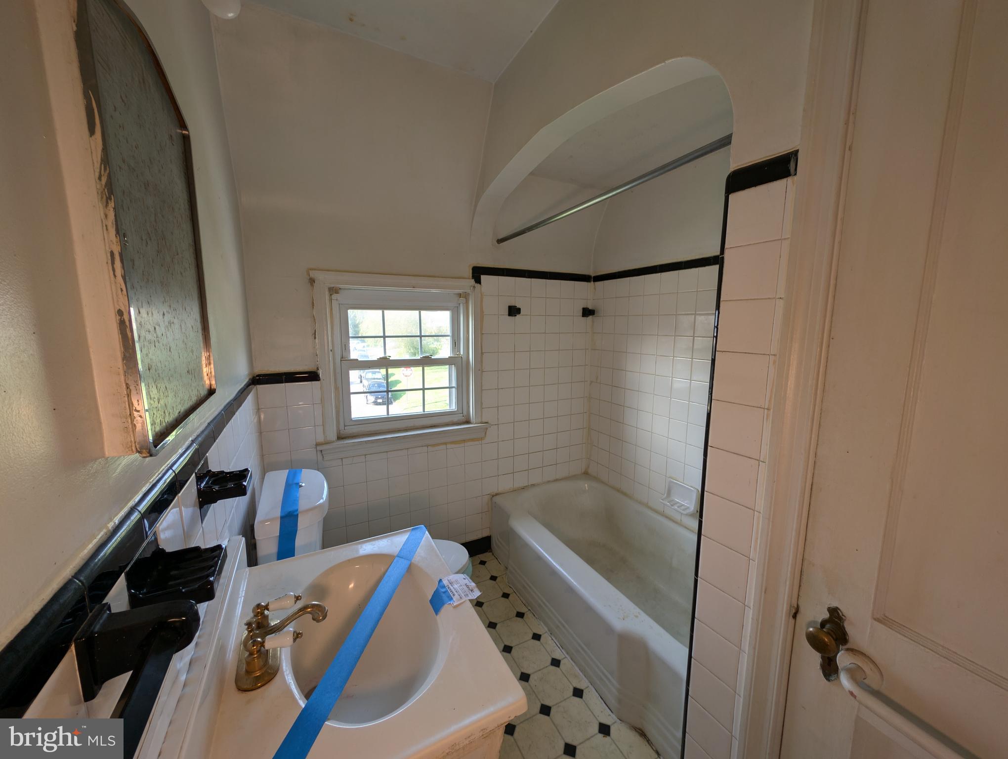 2418 Keyway Dundalk, MD 21222 - Photo 24 of 31