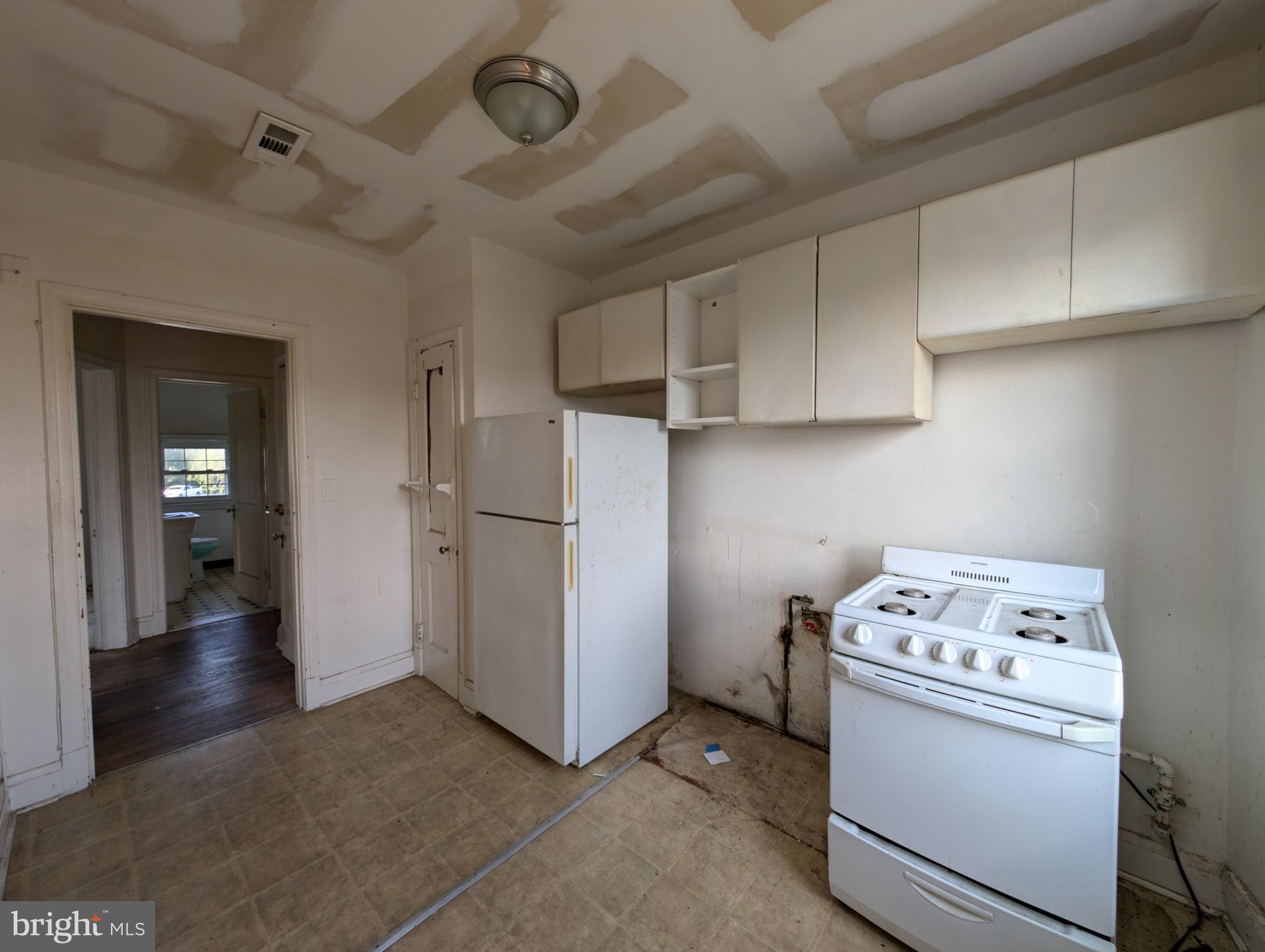 2418 Keyway Dundalk, MD 21222 - Photo 30 of 31