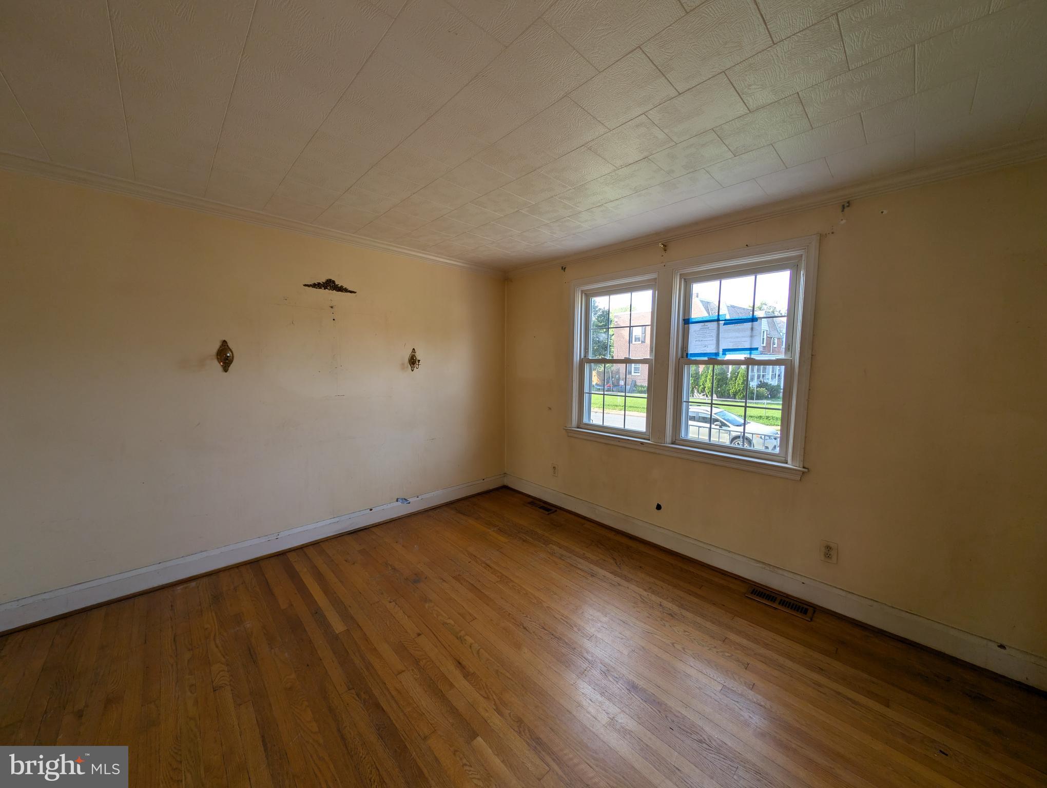 2418 Keyway Dundalk, MD 21222 - Photo 6 of 31