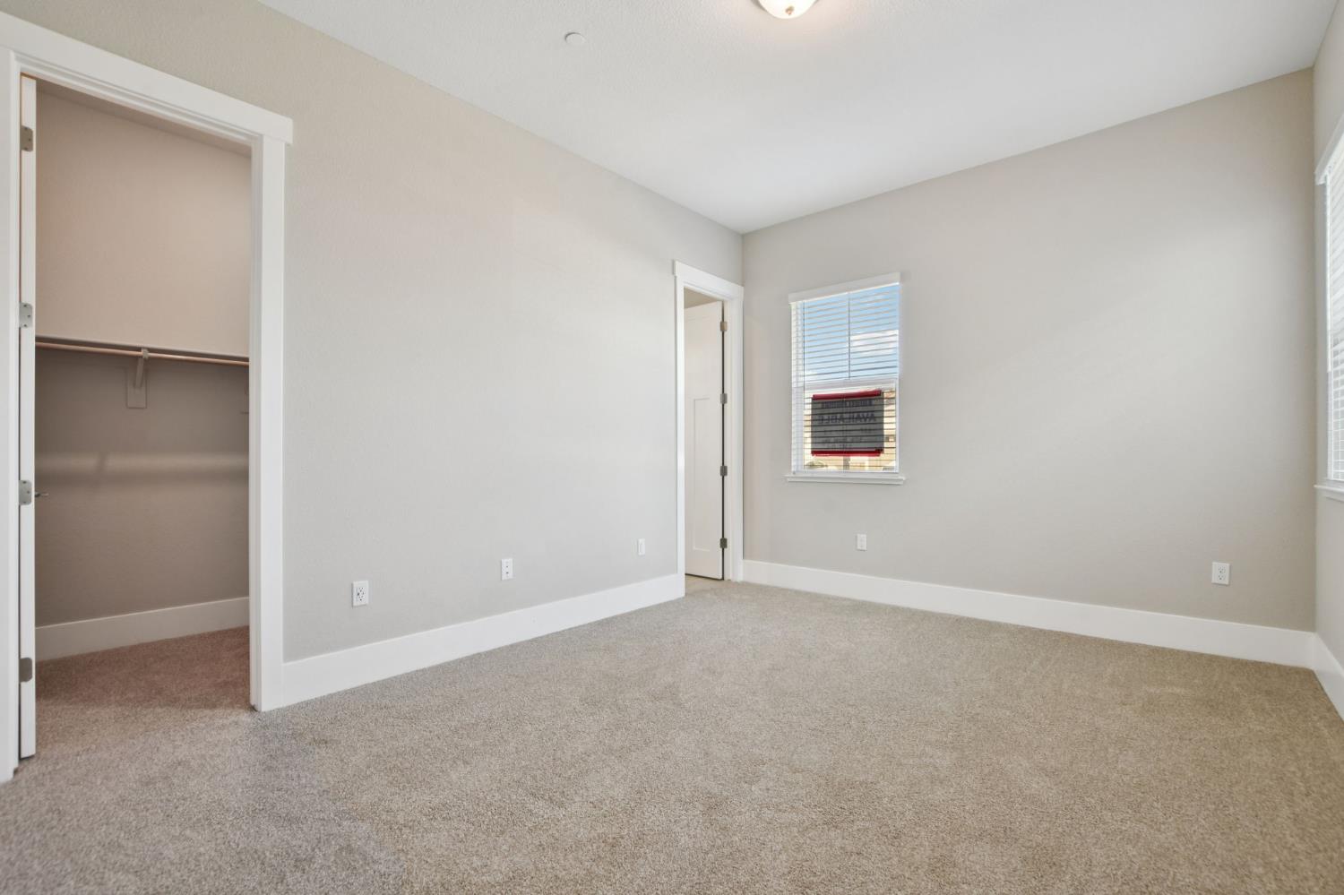 3016 Pocosol Way Rancho Cordova, CA 95742 - Photo 15 of 37 a view of an empty room with closet and entryway