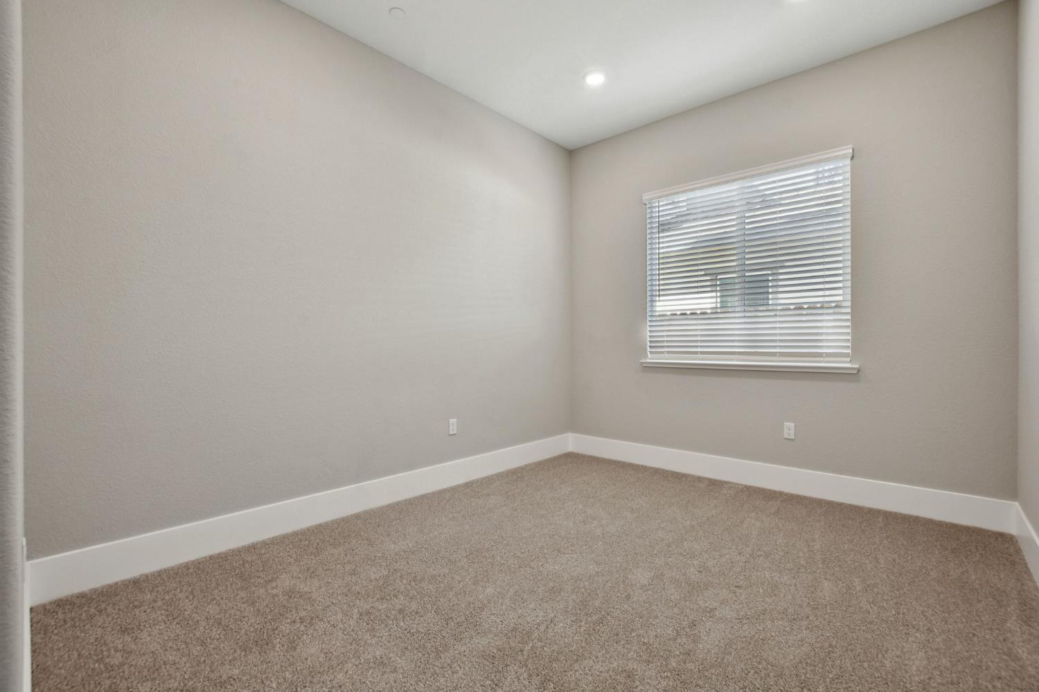 3016 Pocosol Way Rancho Cordova, CA 95742 - Photo 17 of 37 an empty room with a window