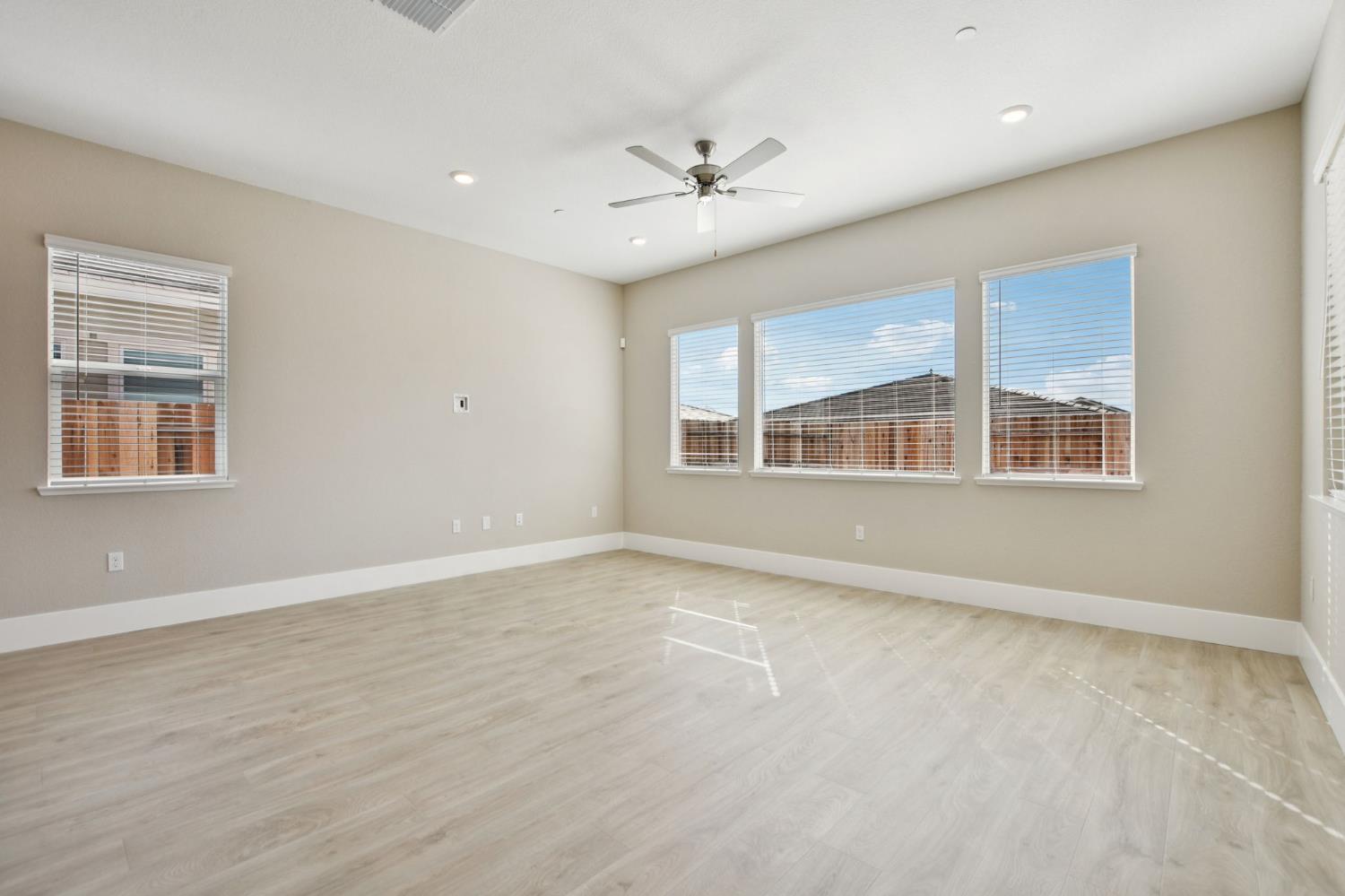 3016 Pocosol Way Rancho Cordova, CA 95742 - Photo 8 of 37 a view of an empty room with a window