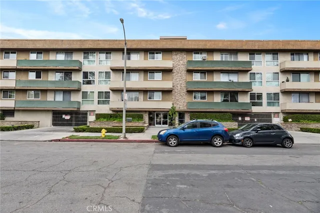 $465,000 | 525 North Sycamore Avenue, Unit 333, Los Angeles, CA 90036