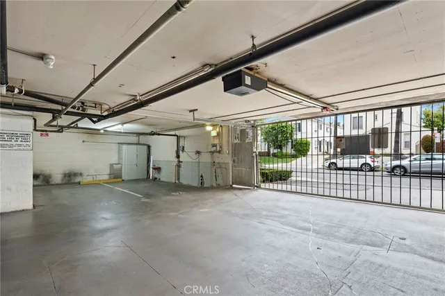 $459,000 | 525 North Sycamore Avenue, Unit 333, Los Angeles, CA 90036