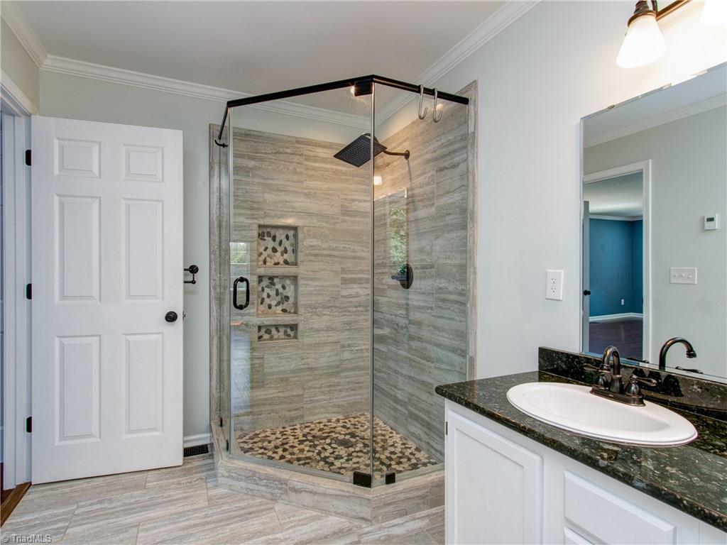 6609 Alley Road Summerfield, NC 27358 - Photo 19 of 30 Gallery Image 19