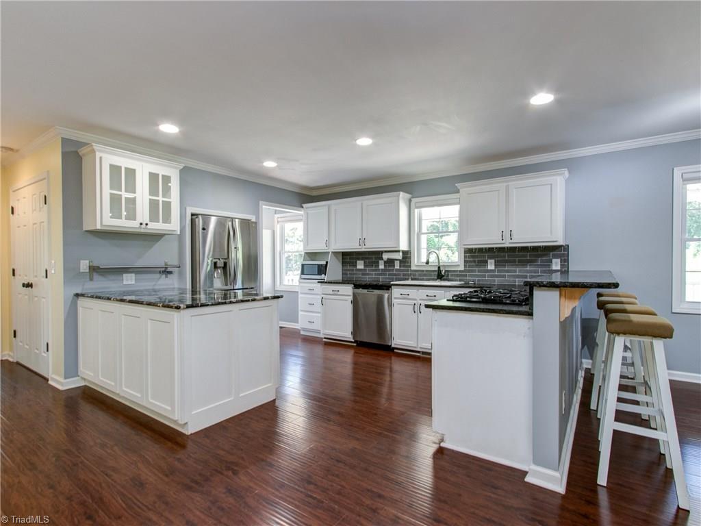 6609 Alley Road Summerfield, NC 27358 - Photo 4 of 30 Gallery Image 4