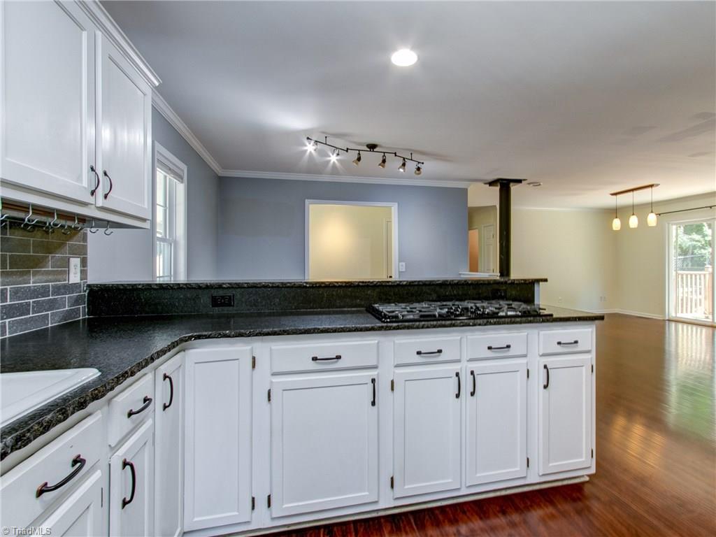 6609 Alley Road Summerfield, NC 27358 - Photo 7 of 30 Gallery Image 7