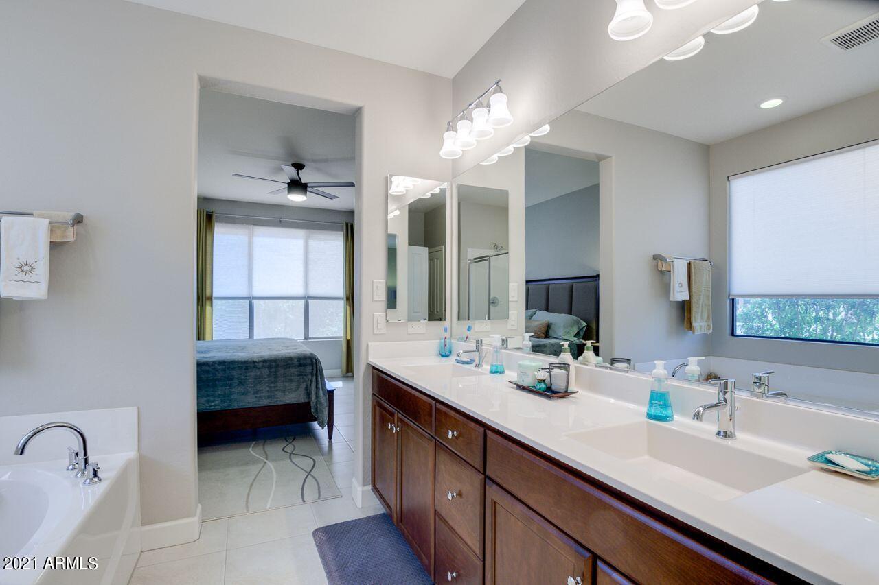 16913 West Berkeley Road Goodyear, AZ 85395 - Photo 26 of 35 masterbath (2)