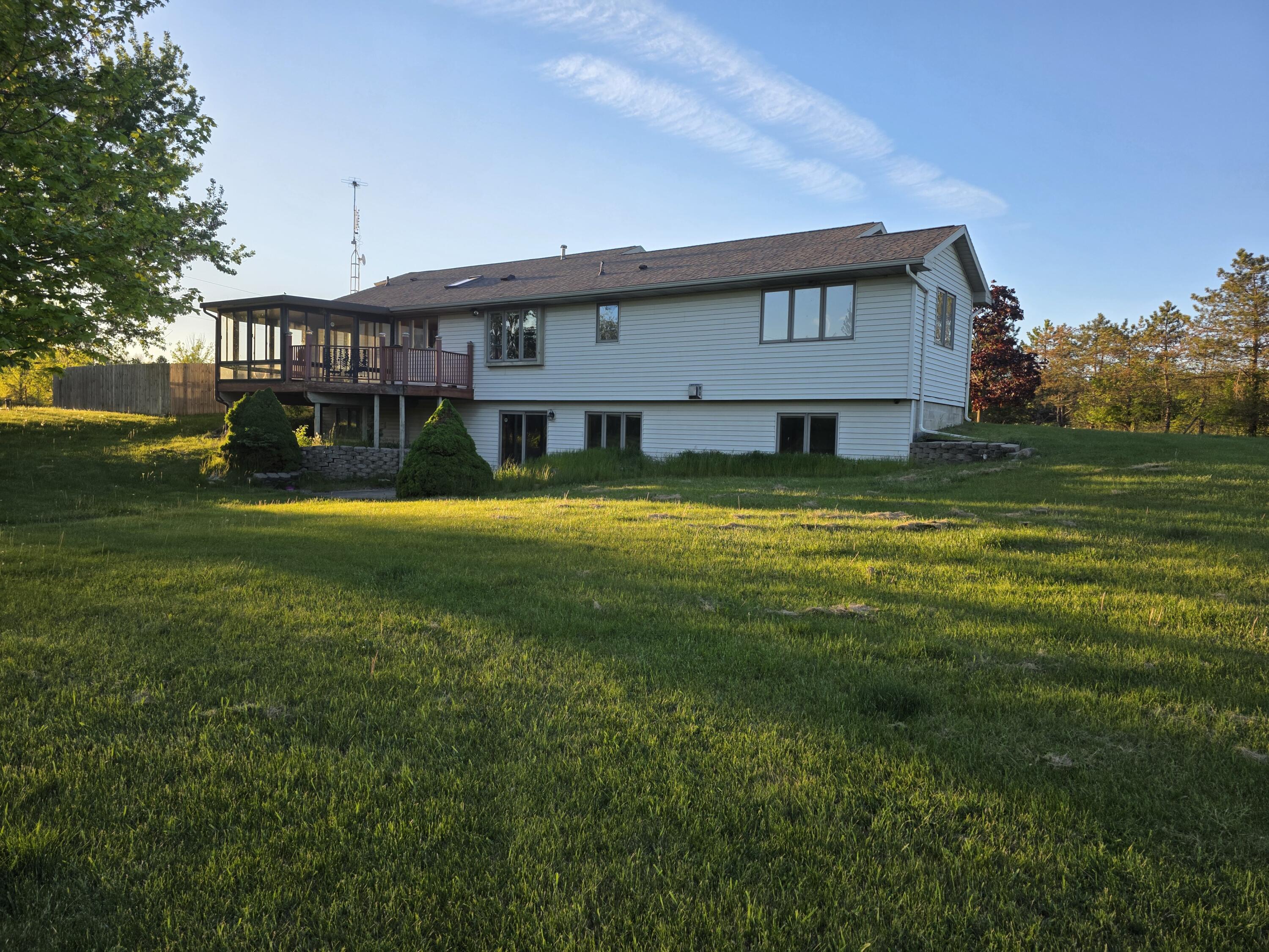 2021 West Pine River Road Breckenridge, MI 48615 - Photo 52 of 65 20260520_202234