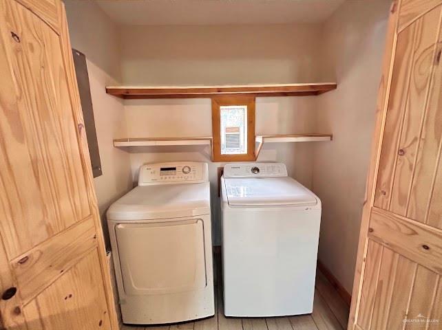 21325 Norene Drive Edcouch, TX 78538 - Photo 12 of 15 a utility room with dryer and washer