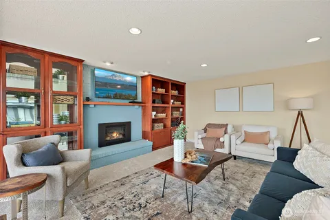 $975,000 | 4822 North Huson Street, Tacoma, WA 98407