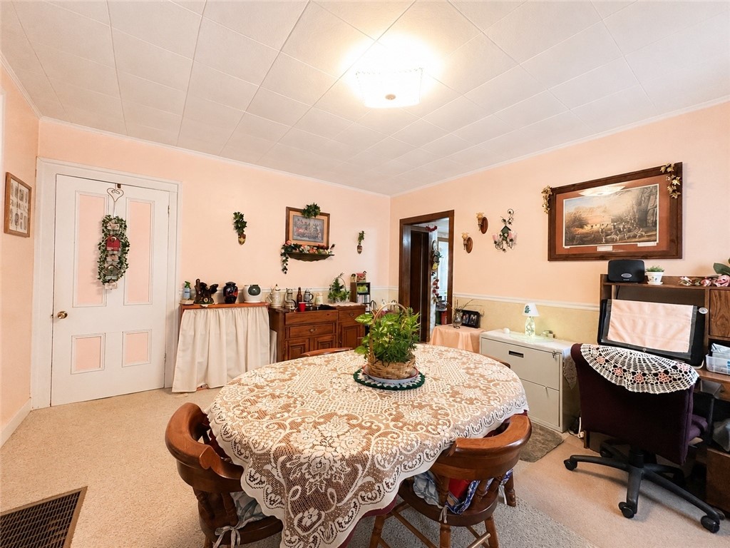 47 Maple Street, Unit 101 Addison, NY 14801 - Photo 16 of 35 apt 101 dining