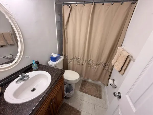 $1,600 | 4061 North Dixie Highway, Unit 1, Oakland Park, FL 33334
