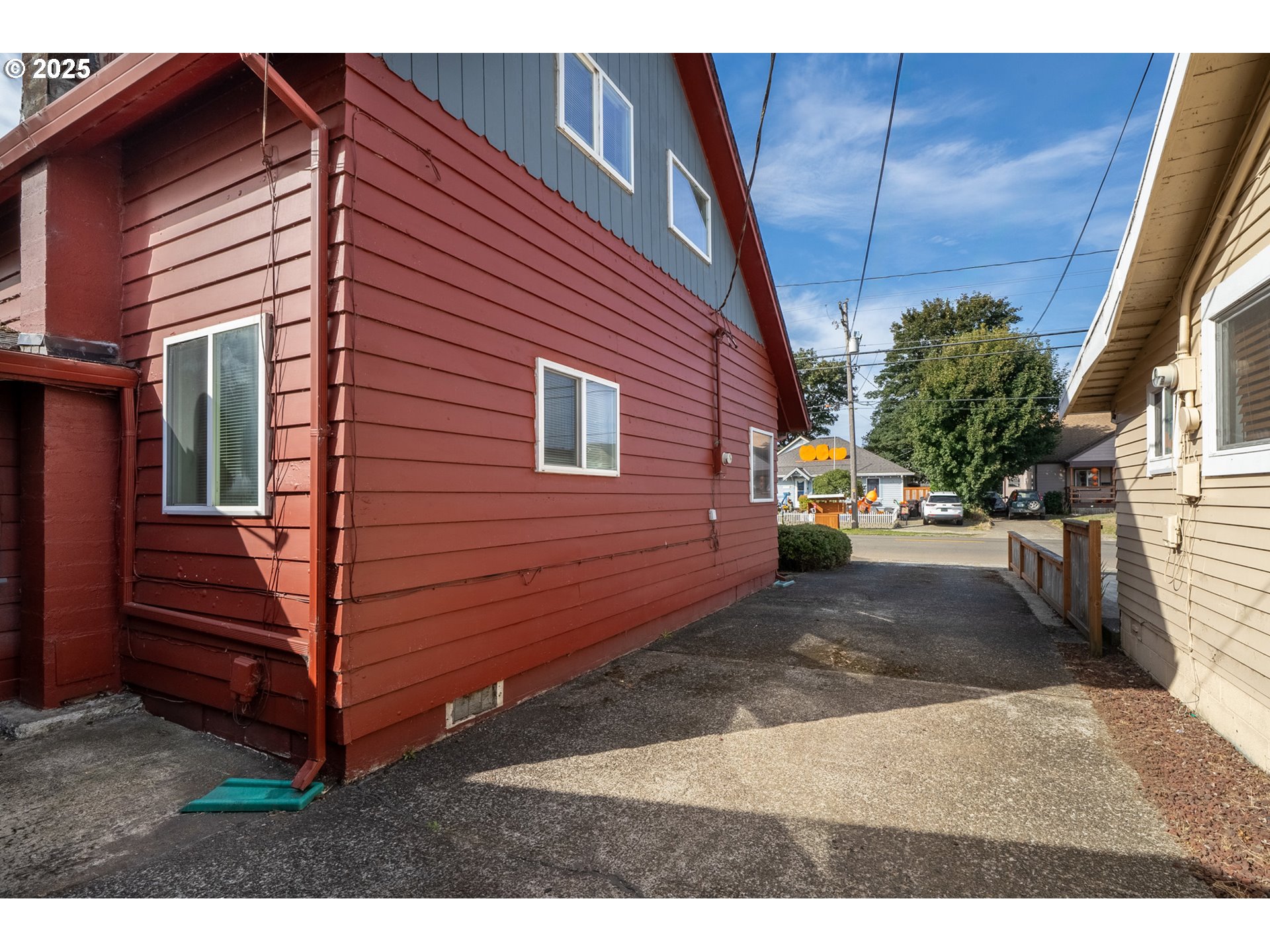 1307 3rd Street Tillamook, OR 97141 - Photo 39 of 42 a view of a backyard with sitting area