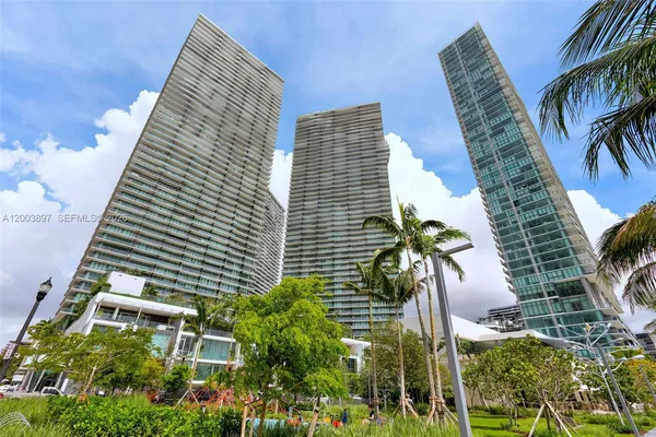 $6,400 | 650 Northeast 32nd Street, Unit 4505, Miami, FL 33137