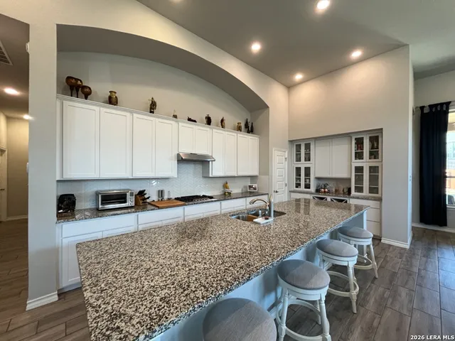 $2,995 | 12318 Upton Park, San Antonio, TX 78253